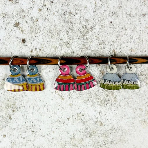 Hats Set of 6 Stitch Markers in a Pocket Tin