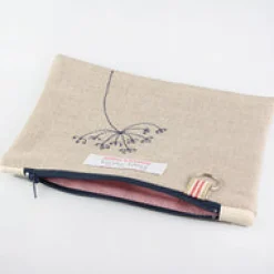 Seed Head Flat Embroidered Zip Purse with Keyring