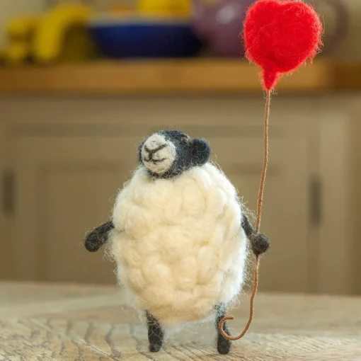 Sheply Sheep with Heart Balloon