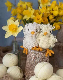 Spring Chicks Crochet Kit